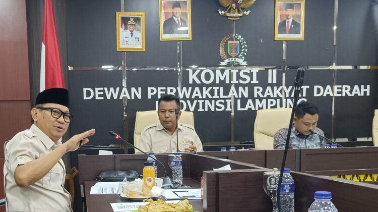 Mikdar Ilyas Pertanyakan Bantuan Bibit Untuk Petani