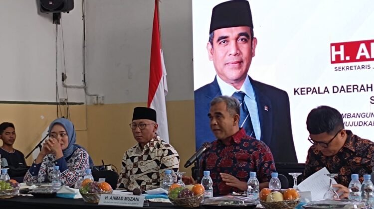 Ketua MPR RI, Ahmad Muzani menyampaikan Provinsi Lampung butuh Rumah Sakit baru dalam acara silaturahmi dengan Kepala Daerah dan Wakil Kepala Daerah terpilih se-Provinsi Lampung, Minggu (12/01/2025) 
