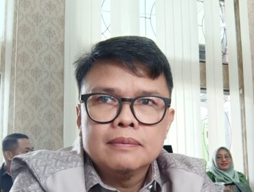 Fauzi Heri, Anggota Pansus Tata Niaga Singkong DPRD Provinsi Lampung saat rapat di Gedung DPRD Kabupaten Lampung Tengah, Rabu (15/01/2025). 