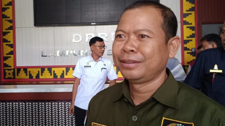 I Made Suarjaya Anggota Pansus Tata Niaga Singkong di gedung DPRD Kabupaten Lampung Tengah, Rabu (15/01/2025) 