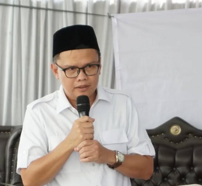 
					Fauzi Heri anggota Komisi II DPRD Provinsi Lampung asal Partai Gerindra minta Dinas KPTPH Provinsi Lampung data aset untuk gali PAD. 