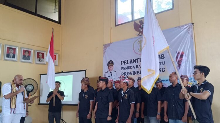 Pelantikan Pemuda Bali Bersatu (PBB) oleh Ketua Dewan Pembina Made Muliawan Arya (De Gajah), Selasa (25/02/2025). 