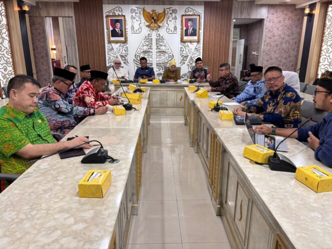 
					Kunjungan Kerja Komisi II DPRD Provinsi Lampung ke DPRD Provinsi Jawa Barat dalam rangka meningkatkan daya saing sektor pariwisata, Selasa (24/06/2025) 