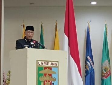 Gubernur Lampung Rahmat Mirzani Djausal dalam rapat paripurna DPRD Provinsi Lampung, Rabu (13/08/2025). 