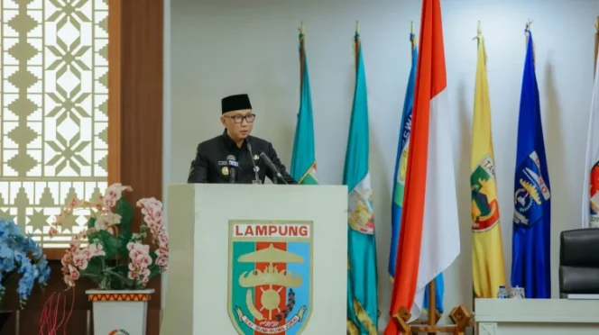 
					Gubernur Lampung Rahmat Mirzani Djausal dalam sambutannya atas penyampaian laporan Pansus LKPJ DPRD Provinsi Lampung, Senin 25/05/2026. (Dok Admin) 